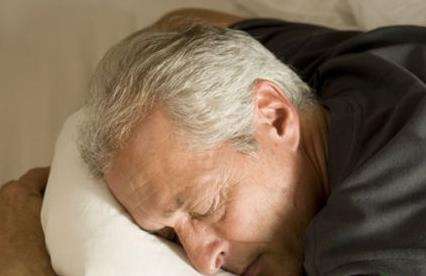 哪些是容易患脑萎缩的人