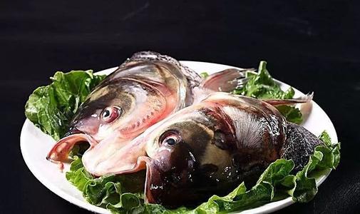 鱼头炖冬菇治疗脑萎缩