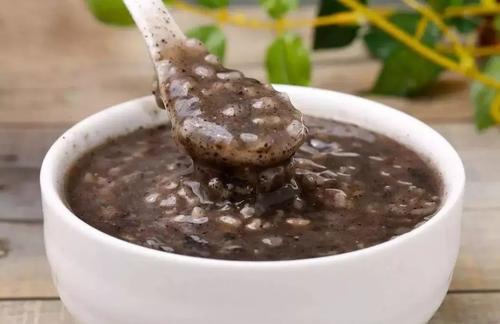 常用哪些食疗治疗脑萎缩