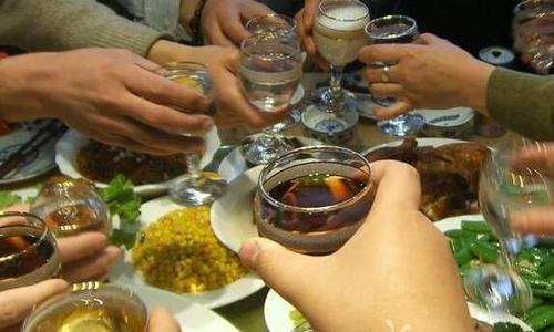 饮酒会导致脑萎缩吗